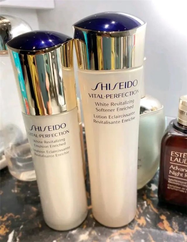 日本好用的水乳推荐，这四款日本水乳哪个牌子好用 日本 水乳 第1张