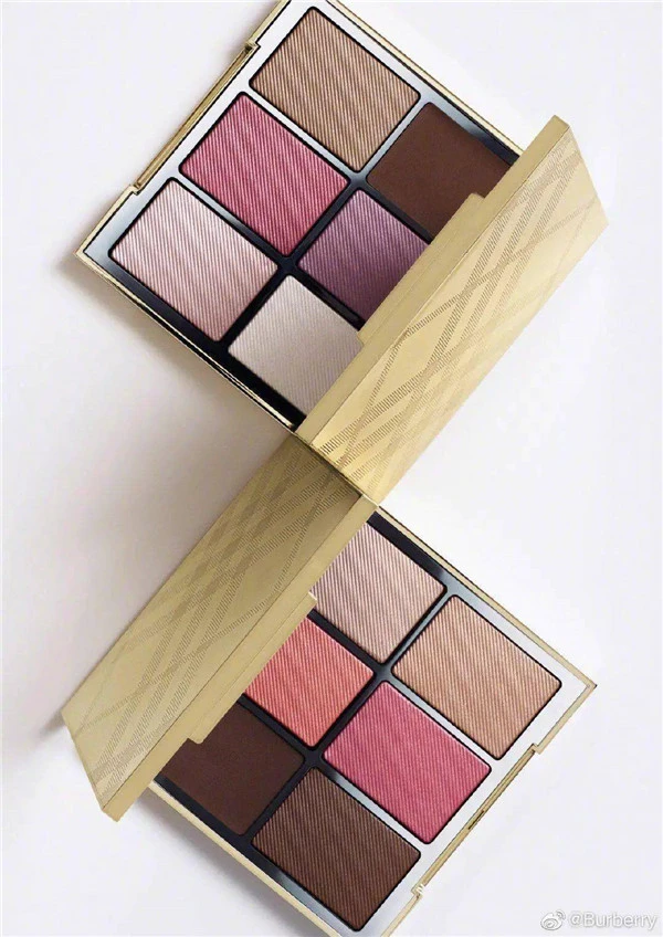 武则天复古妆搭配一袭红装令人惊艳至极 复古妆 红装 第16张 武则天复古妆搭配一袭红装令人惊艳至极 复古妆 红装 第16张