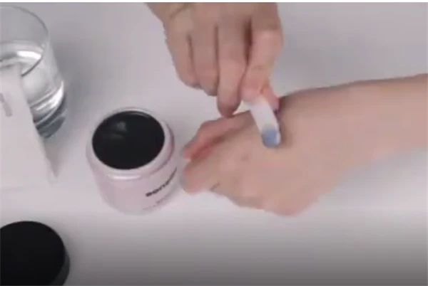 自然旋律磨砂膏使用后感觉如何,怎么正确使用 角质 第2张 自然旋律磨砂膏使用后感觉如何,怎么正确使用 角质 第2张