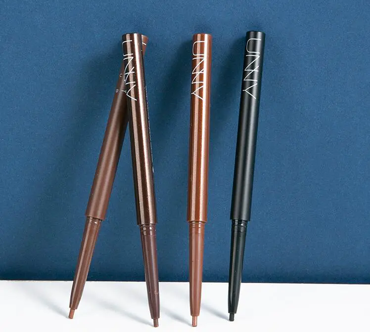 刚学化妆怎么画眼线太难了，初学者眼线液笔的画法步骤 眼线 初学者眼线液笔 初学者眼线液笔的画法步骤 美妆 第3张