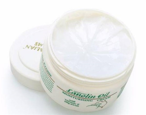 绵羊油怎么用 绵羊油 绵羊油用法 美妆 第1张