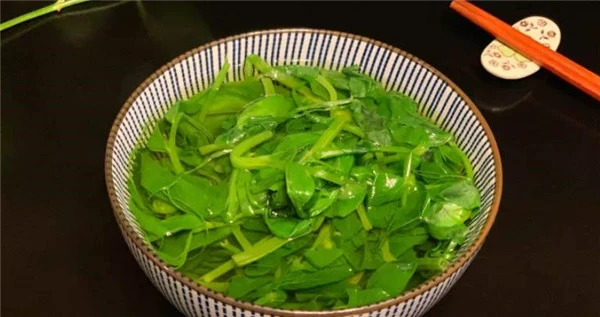 节食减肥基础代谢降低,不吃晚饭水煮菜减肥严重反弹缺少油脂 代谢降低 油脂 第4张 节食减肥基础代谢降低,不吃晚饭水煮菜减肥严重反弹缺少油脂 代谢降低 油脂 第4张