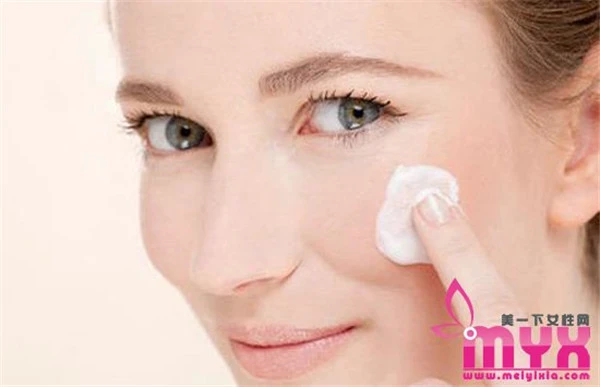 在冬季养出好皮肤要从基础护理开始，冬季皮肤如何护理 面霜 第4张
