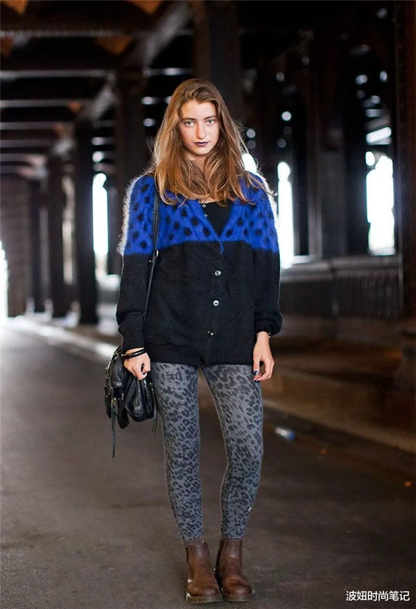 毛线衣服给人温暖感觉，健美裤配合针织衫上宽下紧适合梨形身材 毛线衣服 健美裤 第6张