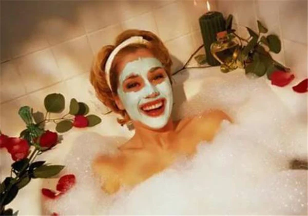 睡前敷面膜后还要洗脸吗，原来你一直都做错了 护肤 第6张