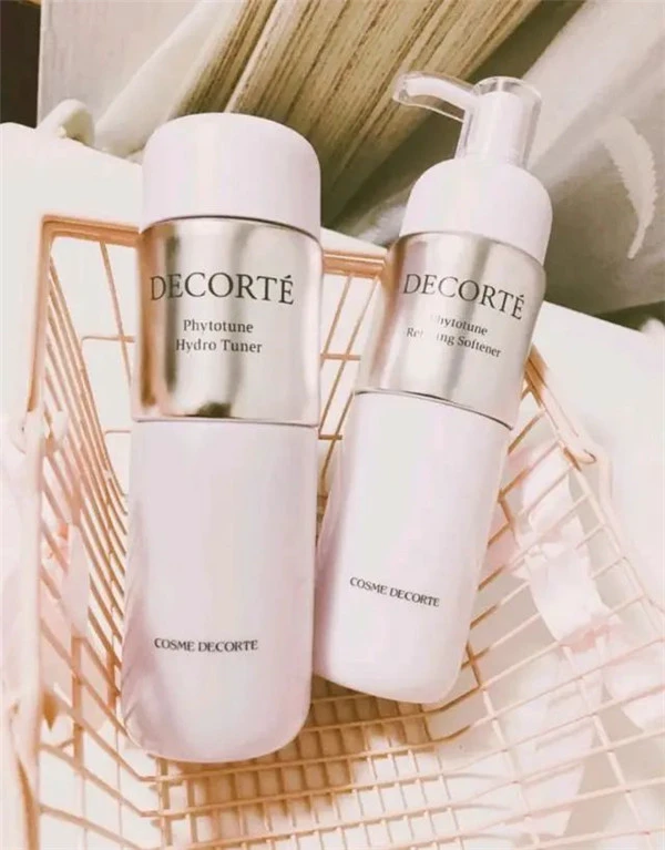 日本好用的水乳推荐，这四款日本水乳哪个牌子好用 日本 水乳 第2张