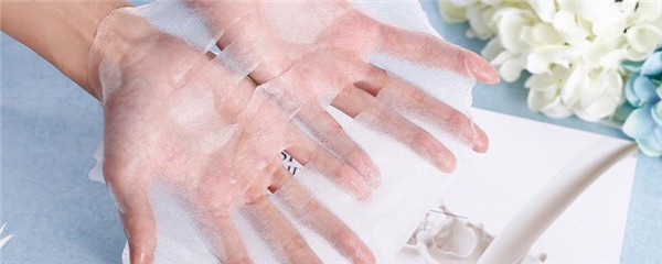 生理盐水敷脸的作用，生理盐水可以治闭口粉刺吗 护肤 第1张