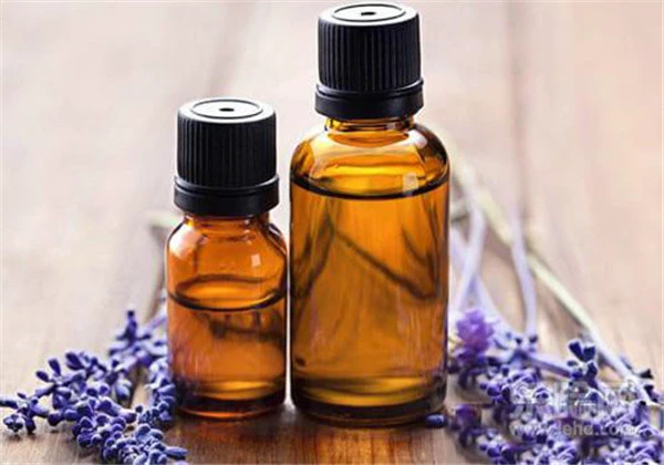 薰衣草精油怎么稀释 护肤 第6张