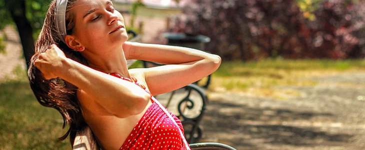 胸部下垂了怎么办 胸部 下垂 美妆 第2张