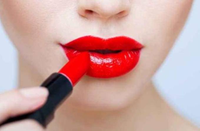 嘴凸的人涂口红不好看怎么办 嘴凸 涂口红 美妆 第1张