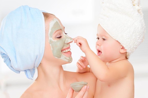 一天里面膜最佳的使用时间是什么时候 面膜 第1张