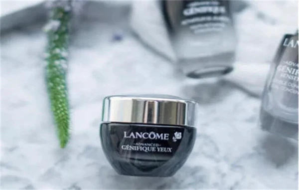 兰蔻发光眼霜适合什么年龄 兰蔻 兰蔻小黑瓶眼霜 第4张