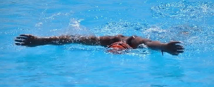 天天游泳能减肥吗 游泳 减肥 美妆 第3张