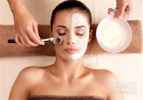 敷面膜常犯的6个致命错 护肤 第5张