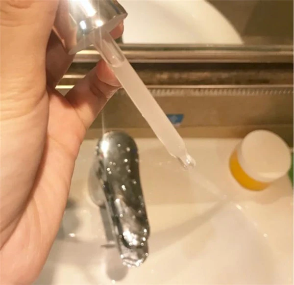 女生选择的几款美白精华液都有哪些呢 女生 精华液 第6张