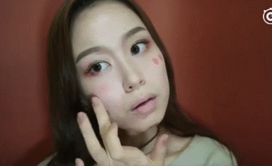 酒红色与大地色眼妆打造秋冬时尚温暖感 酒红色 大地色 第25张