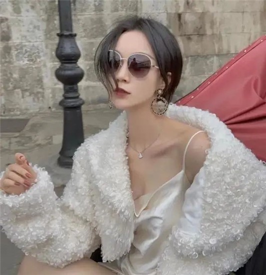 公认好看的口红在这里 TF高级气质,迪奥显白衬肤色,你有用过吗 口红 第1张 公认好看的口红在这里 TF高级气质,迪奥显白衬肤色,你有用过吗 口红 第1张