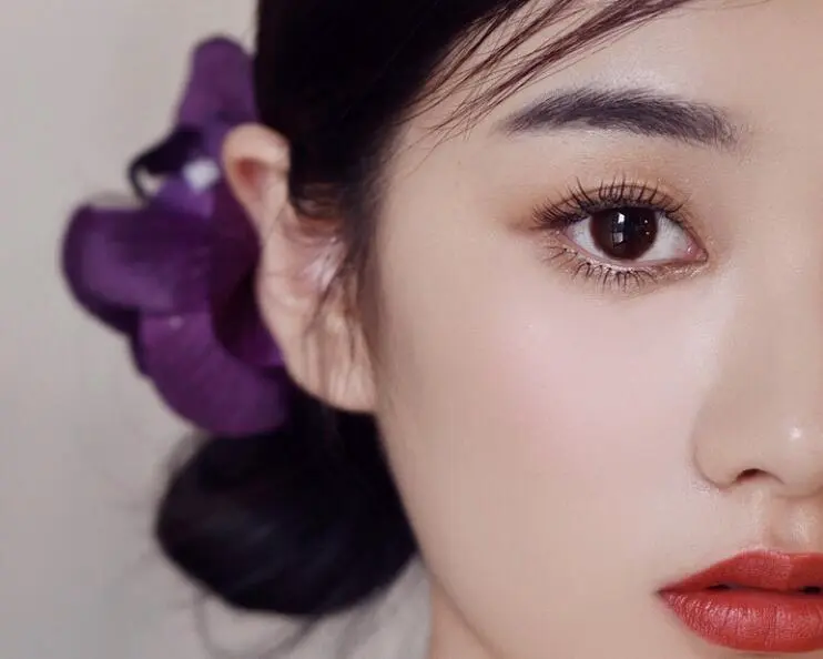 新娘妆怎么化妆修饰脸型,结婚化妆要选择适合自己的 化妆 新娘妆怎么化妆 新娘妆怎么化妆步骤图片 美妆 第2张 新娘妆怎么化妆修饰脸型,结婚化妆要选择适合自己的 化妆 新娘妆怎么化妆 新娘妆怎么化妆步骤图片 美妆 第2张