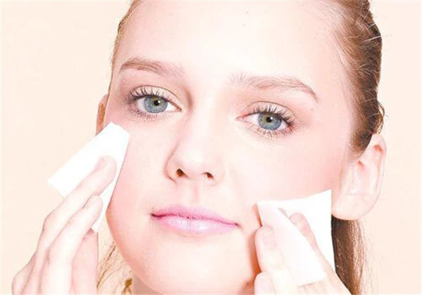 用化妆水为什么刺痛，别再只知道说化妆水不适合自己 护肤 第2张