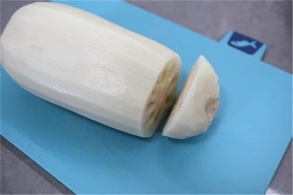 红糖糯米藕含丰富维生素c，能促进肠胃的蠕动补气补血 红糖糯米 补血 第3张