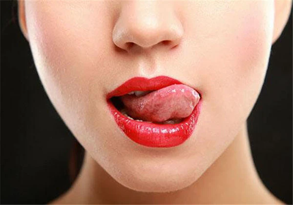 敏感肌肤如何补水，其实只要你知道了这5点，补水会变得很简单！ 护肤 第3张