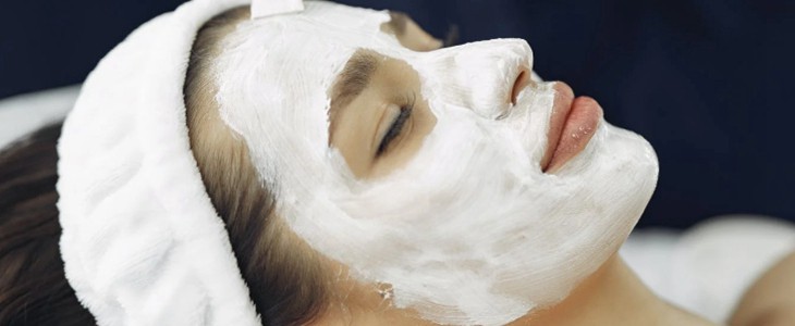 皮肤干燥脱皮怎么办 皮肤 干燥 脱皮 美妆 第1张 皮肤干燥脱皮怎么办 皮肤 干燥 脱皮 美妆 第1张