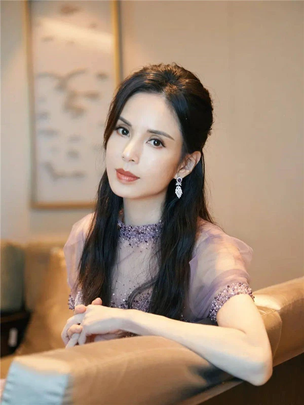 娇韵诗双萃精华舒缓肌肤， 保湿效果超强 娇韵诗 精华 第2张