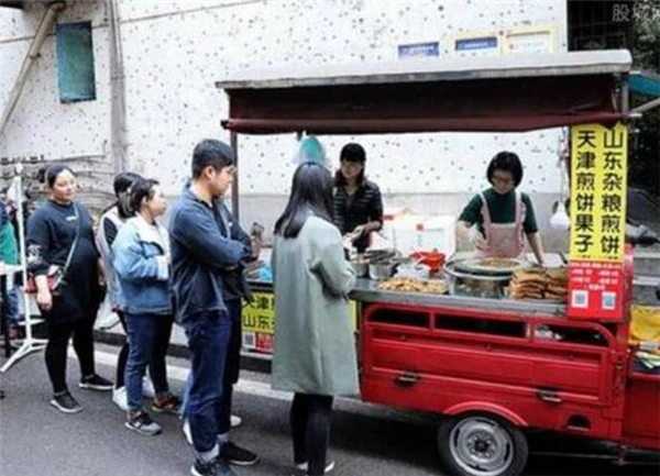 为什么没人摆地摊卖化妆品 摆地摊 化妆品 美妆 第2张