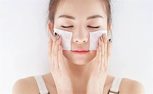 化妆水是清洁后的保养第一步，化妆水种类适合肤质使用重点 化妆水 肤质 第5张