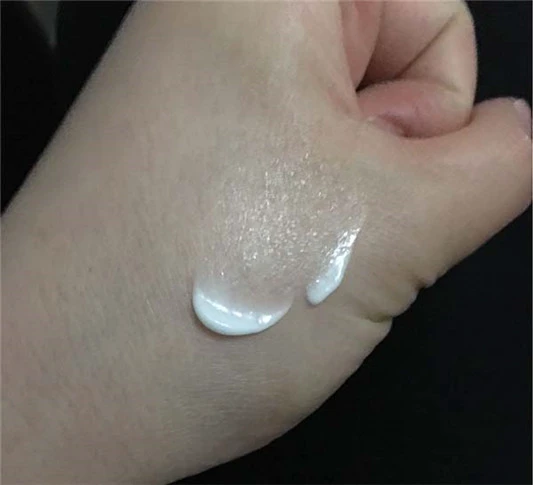 雅漾修护舒缓保湿霜怎么样，雅漾修护舒缓保湿霜好用吗 雅漾 保湿霜 面霜 第4张