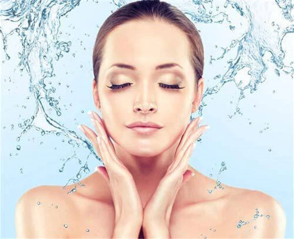 夏天脸出油严重怎么办，夏天脸上出油怎么办 护肤 第2张