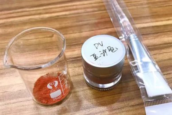 如何自己制作手工口红，美妆达人手工口红制作方法教程 口红 手工口红制作方法 手工口红制作方法教程图片 美妆 第2张