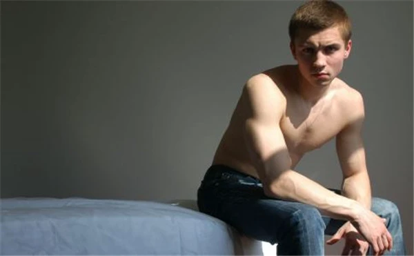 什么是阴茎弯曲，阴茎弯曲的治疗方法 阴茎 弯曲 第2张