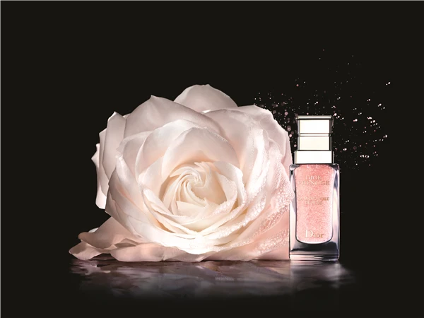 高级精致的DIOR迪奥清新秀场妆，让你秒变潮流ICON 迪奥 DIOR迪奥 美妆 第4张