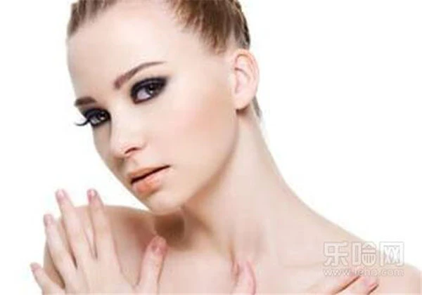 用黑头导出液怎么会有点刺疼 护肤 第3张 用黑头导出液怎么会有点刺疼 护肤 第3张