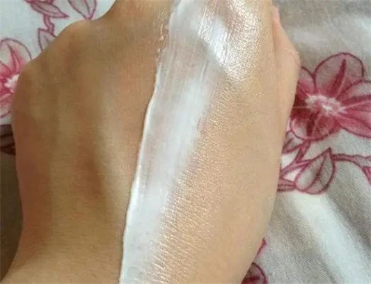 面霜不是越贵越好，人人买得起的老国货面霜，越擦越光滑 面霜 国货 第11张