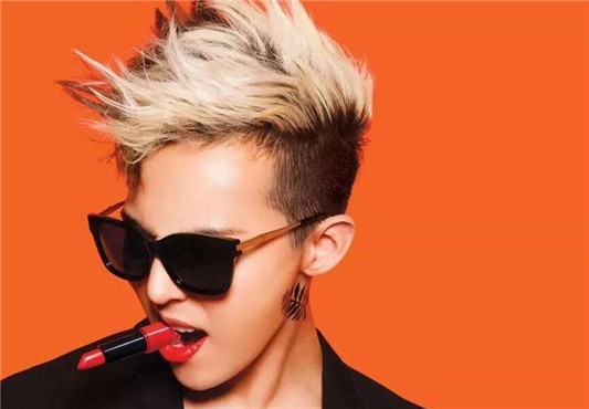 男生怎么化妆，男生妆容化妆技巧图片 化妆 男生怎么化妆 男生怎么化妆图片 美妆 第1张