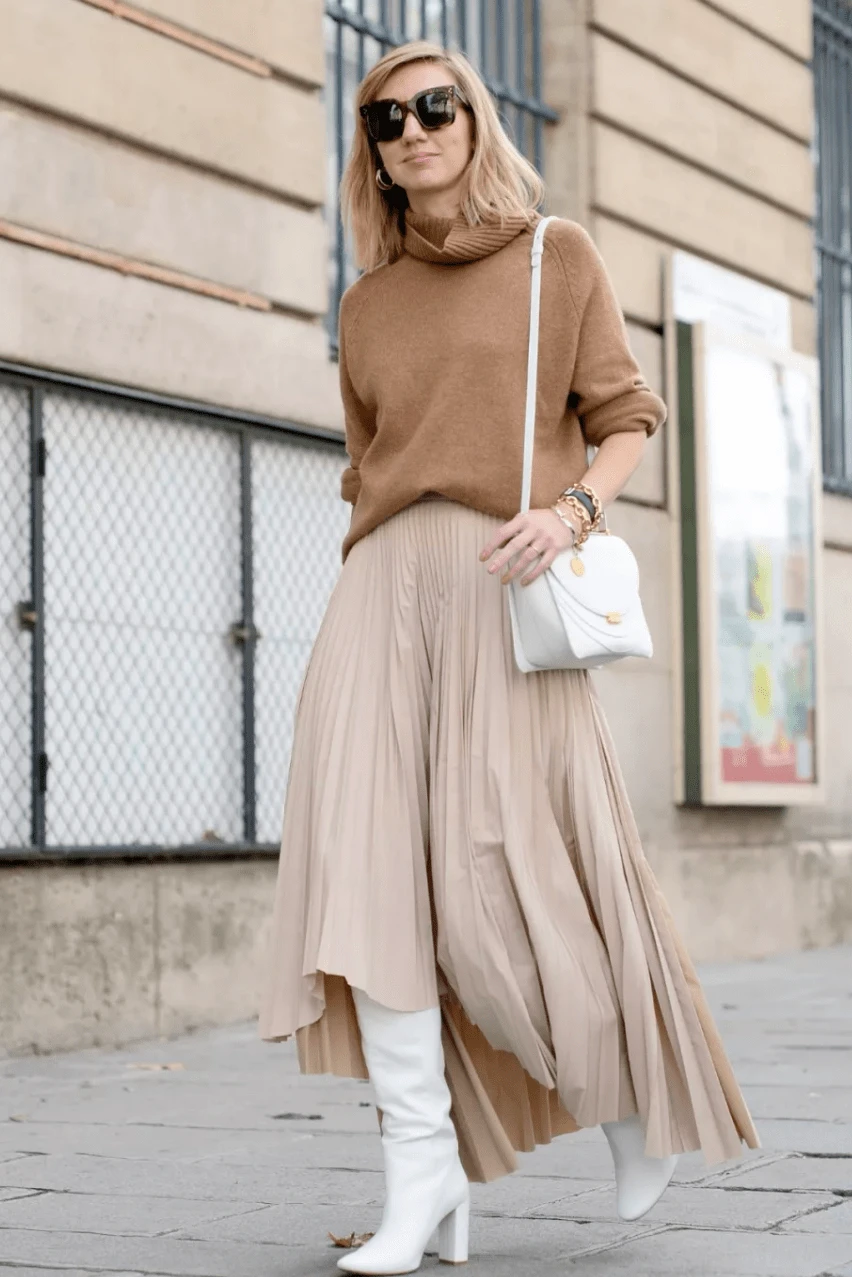 奶茶色散发迷人魅力，成冬季衣柜必备单品 奶茶色 单品 第12张