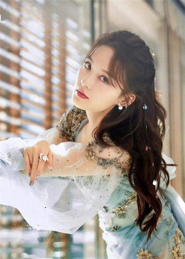 如何打造伪素颜妆，焦糖奶茶眼妆的化法和技巧 伪素颜妆 焦糖奶茶眼妆 第13张