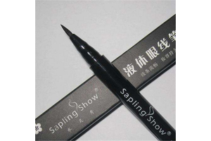 眼线笔晕妆怎么办，眼线笔硬头和软头的哪个好用