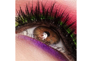 眼影保质期一般多久，​眼影过期了还能用吗