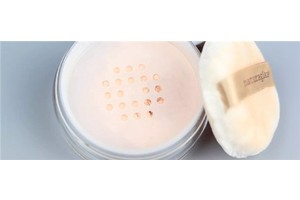 上蜜粉之前需要粉底液吗