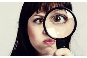 预防肌肤衰老可用冷水洗脸，收缩毛孔紧致肌肤