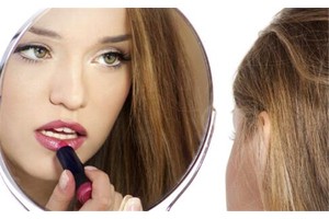 白醋冬瓜敷面膜，坚持半月可淡化脸部斑点