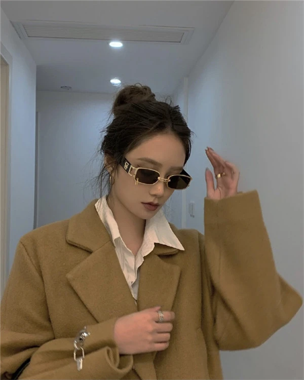 “手残”不会扎丸子头?教你3个小技巧,减龄还俏皮,解决小尴尬