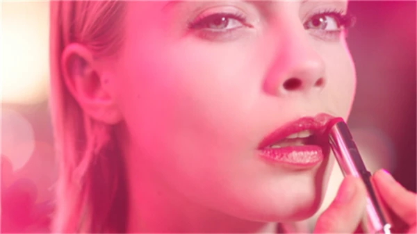 DIOR迪奥粉剧场 | 看TA，如何用唇妆飙戏！