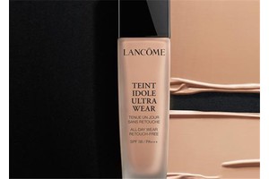 粉底液的作用和功效，粉底液能用手涂吗