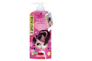 闷青色用什么颜色的护色洗发水，闷青色褪色后很黄吗