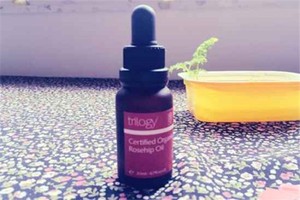 Trilogy玫瑰果油油皮能用吗，Trilogy玫瑰果油一次用多少
