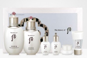 有了乳液还要用面霜吗，霜重要还是乳液重要